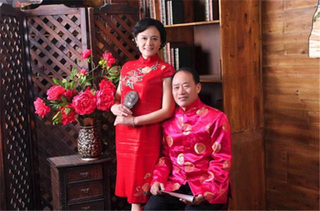 20周年结婚纪念日祝福语 愿你们幸福到老(婚后生活结婚纪念日)